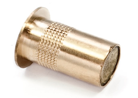 CASQUILLO LATON PARA GOLIAK 10MM DIAMETRO
